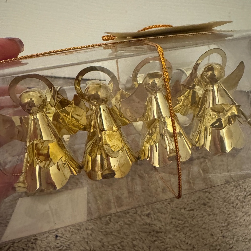 NWT Vintage Gold Brass Angel Napkin Ring Set of 4